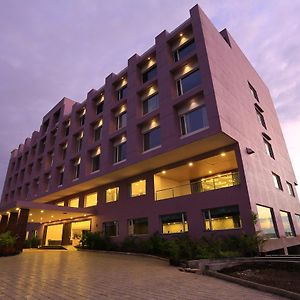 Nandan Kanan Hotel & Resort